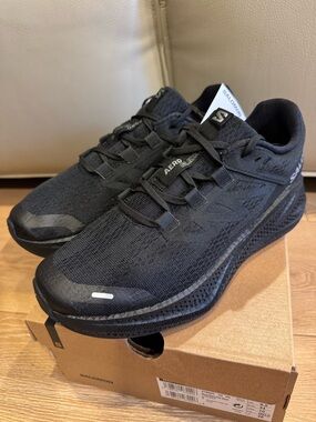 Salomon Aero 3 Glide All-Black Performance Running Shoes